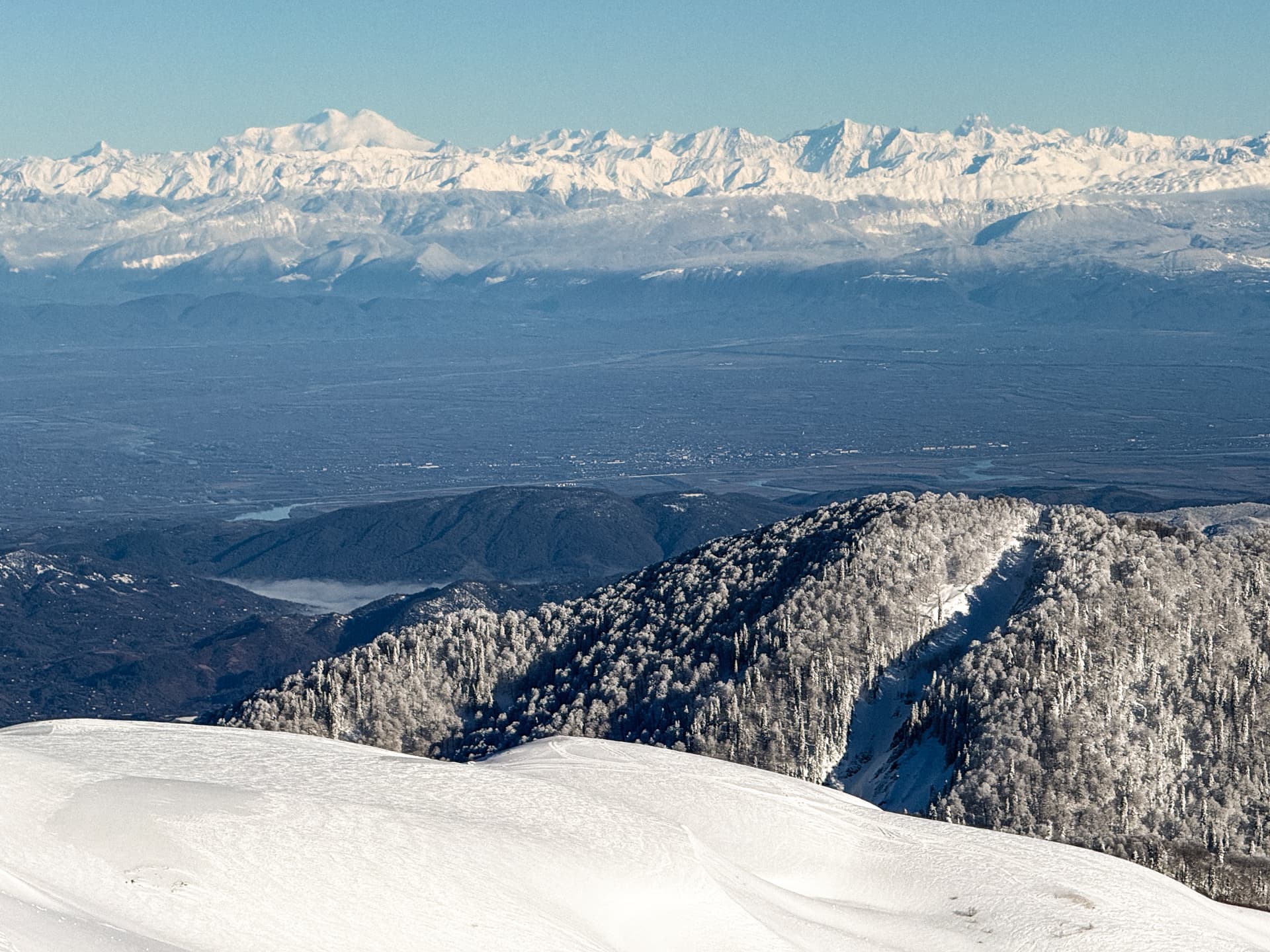 Ratraki w dzikiej Gurii (Bakhmaro) – grupa snowboard