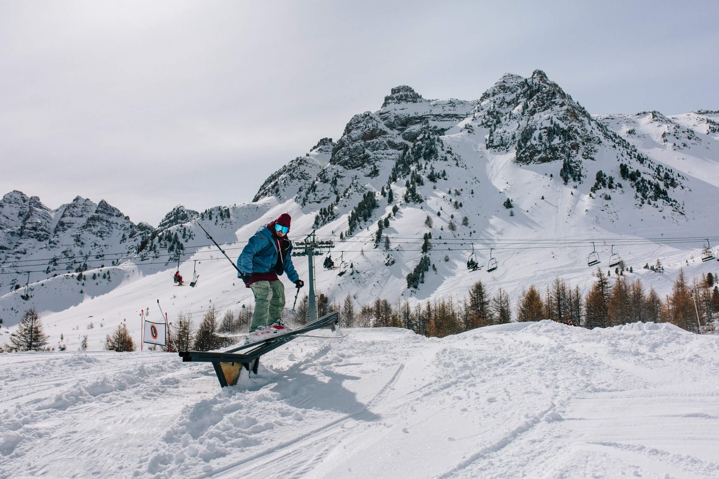 Snow Hunters